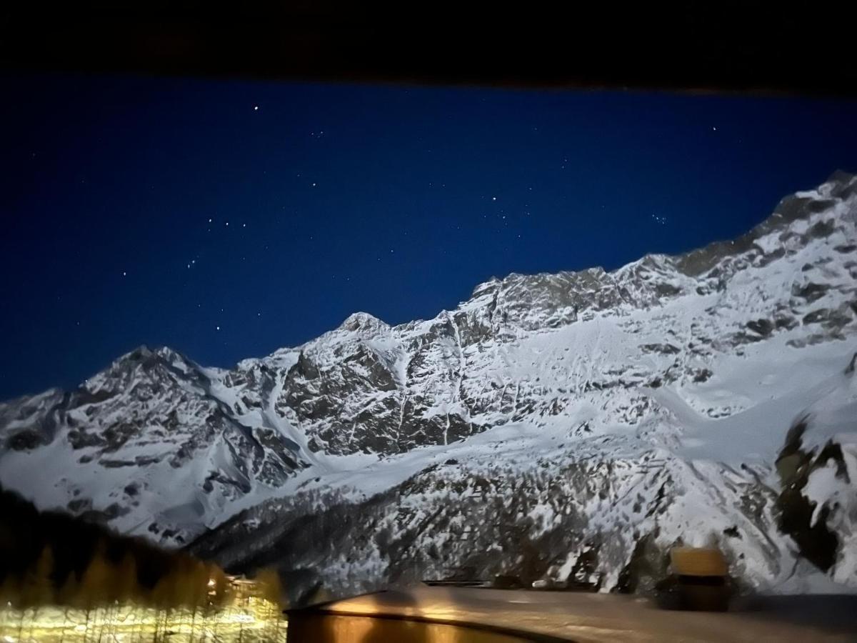 Appartamento I Dadi Cervinia 布勒伊-切尔维尼亚 外观 照片